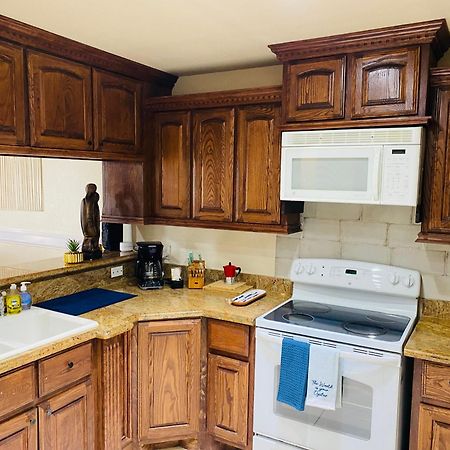 Brownsville Comfort 2 Bedroom 1 Bath , Spacious Kitchen And Outdoor Home 외부 사진
