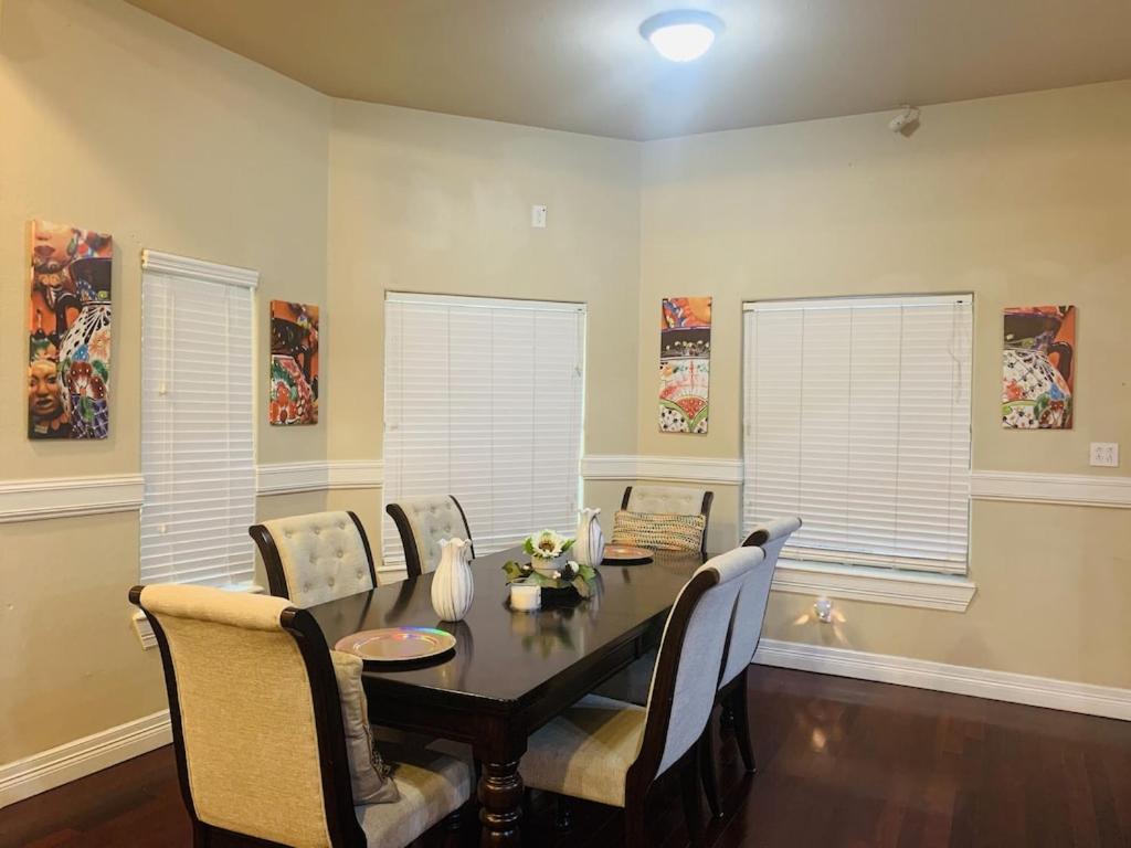Brownsville Comfort 2 Bedroom 1 Bath , Spacious Kitchen And Outdoor Home 외부 사진
