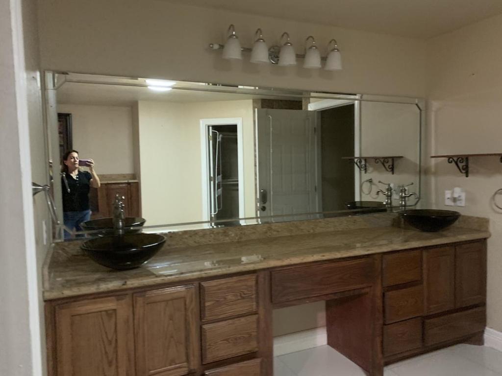 Brownsville Comfort 2 Bedroom 1 Bath , Spacious Kitchen And Outdoor Home 외부 사진