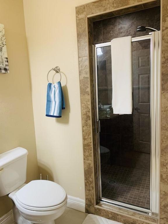 Brownsville Comfort 2 Bedroom 1 Bath , Spacious Kitchen And Outdoor Home 외부 사진