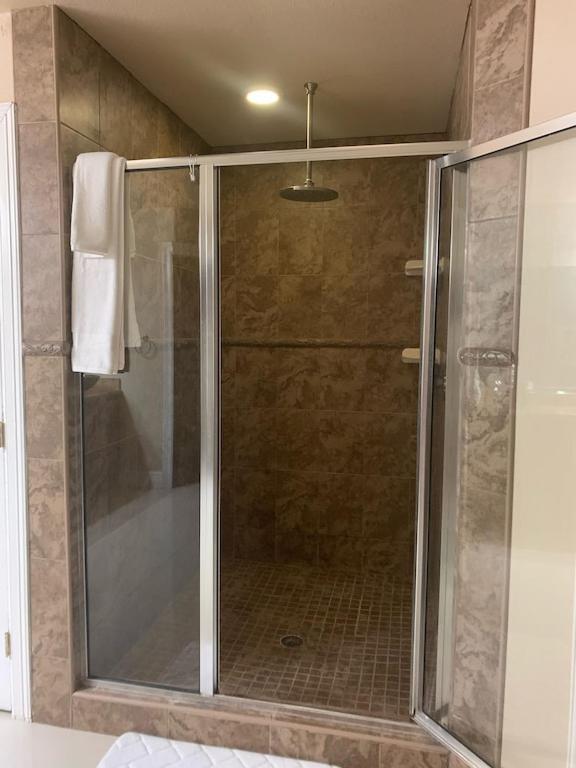 Brownsville Comfort 2 Bedroom 1 Bath , Spacious Kitchen And Outdoor Home 외부 사진