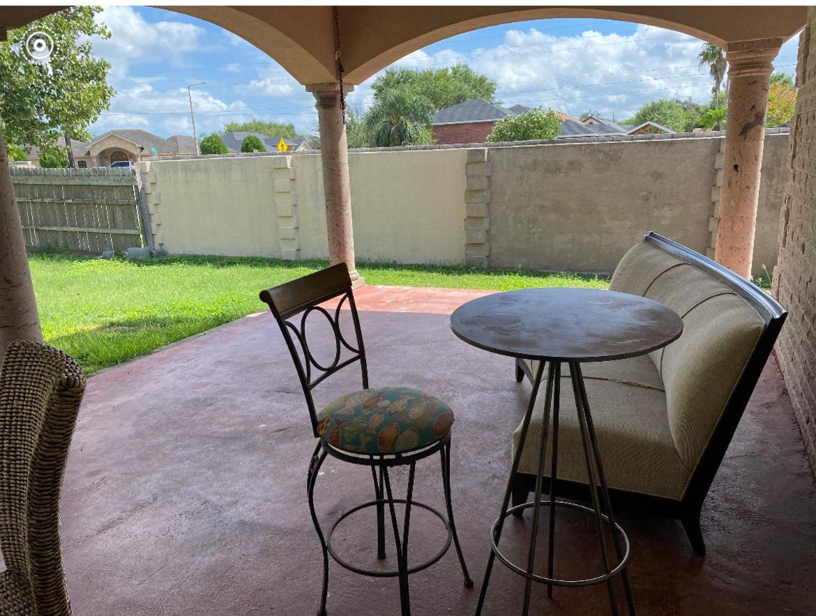 Brownsville Comfort 2 Bedroom 1 Bath , Spacious Kitchen And Outdoor Home 외부 사진