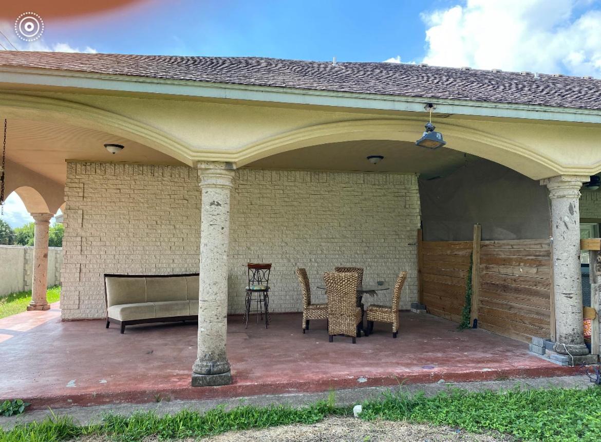 Brownsville Comfort 2 Bedroom 1 Bath , Spacious Kitchen And Outdoor Home 외부 사진