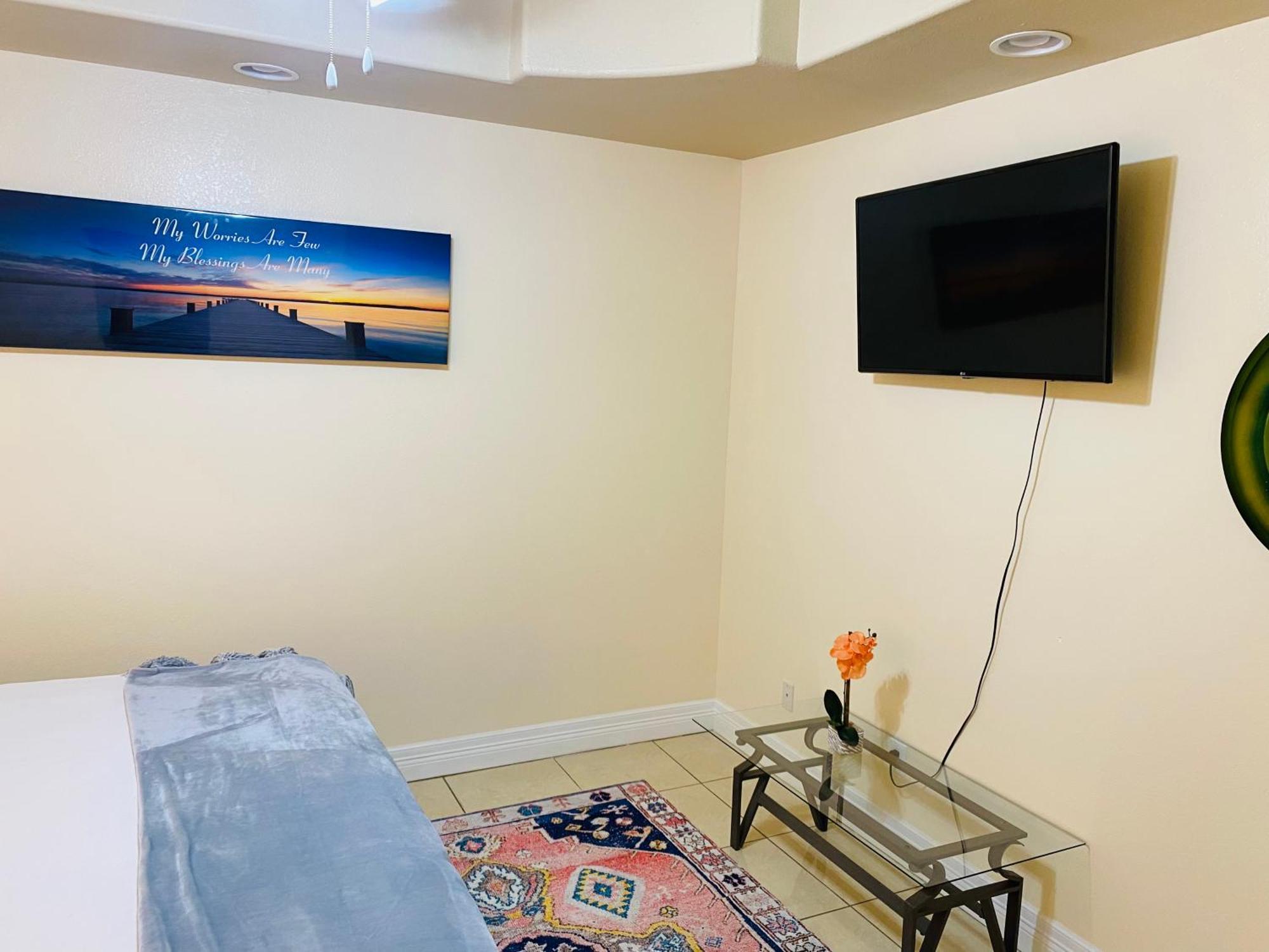 Brownsville Comfort 2 Bedroom 1 Bath , Spacious Kitchen And Outdoor Home 외부 사진