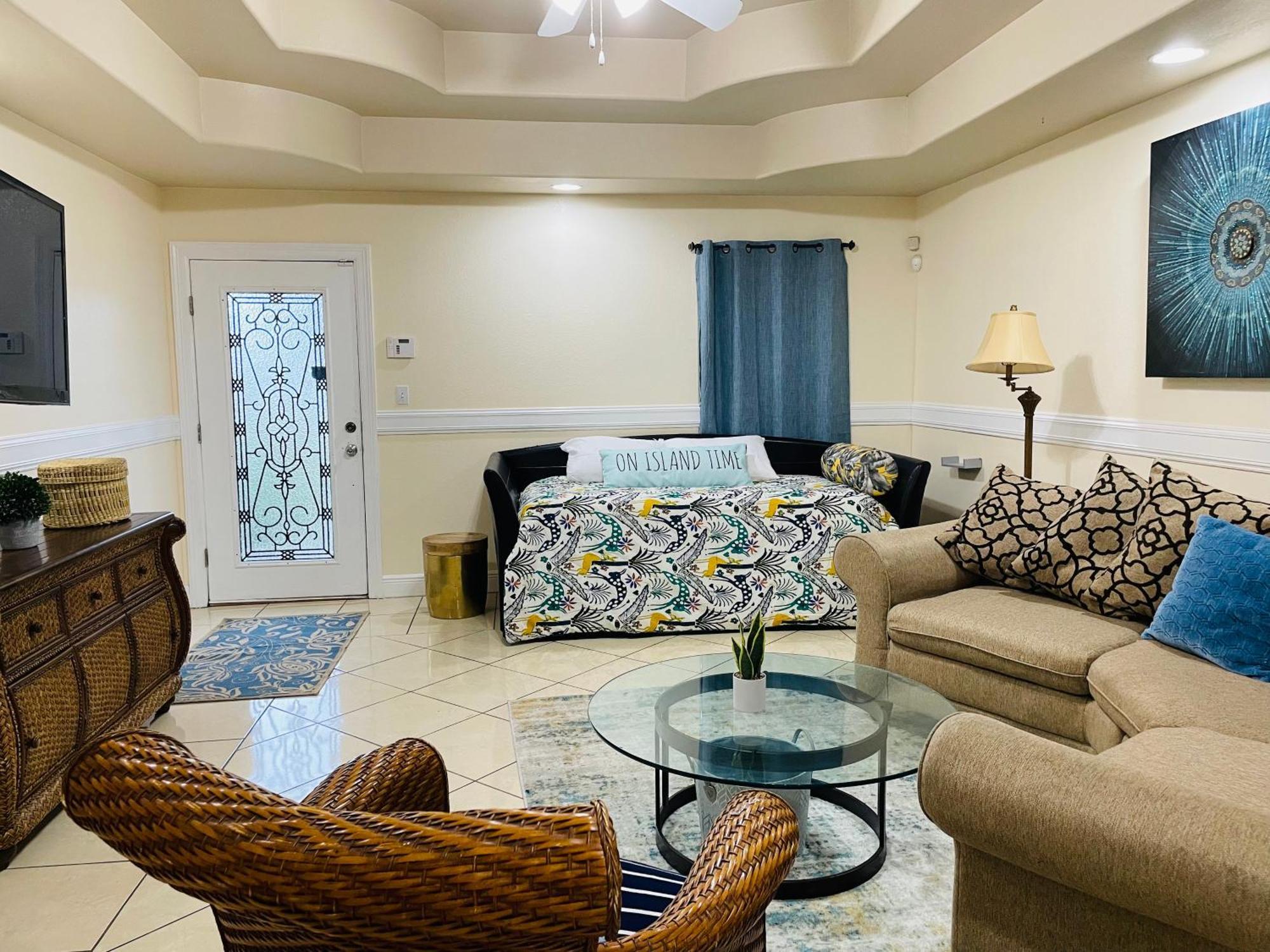 Brownsville Comfort 2 Bedroom 1 Bath , Spacious Kitchen And Outdoor Home 외부 사진
